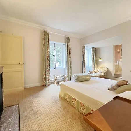 Apartamento Charming Estate